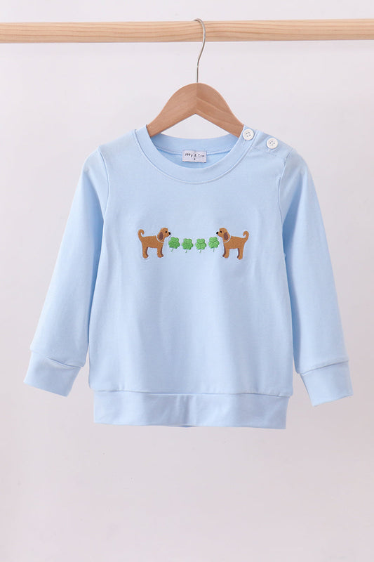 Blue puppy clover embroidery top
